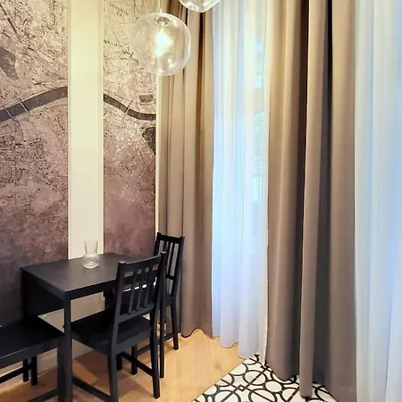 Exclusive, Unique Apartment, 2 Bathrooms, 105sqm * Cracóvia