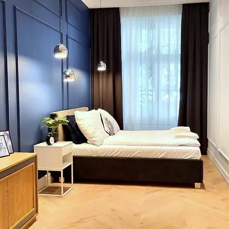 Exclusive, Unique Apartment, 2 Bathrooms, 105sqm Apartamento Cracóvia